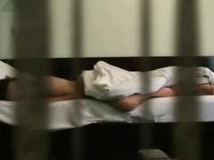 Bruder filmt Schwester