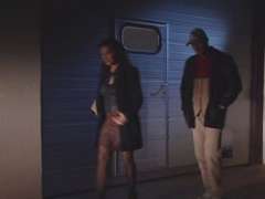 Italienische Milf bei hartem Gangbang