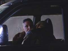 Italienische Milf bei hartem Gangbang